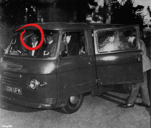 neil-aspinall_ink_li